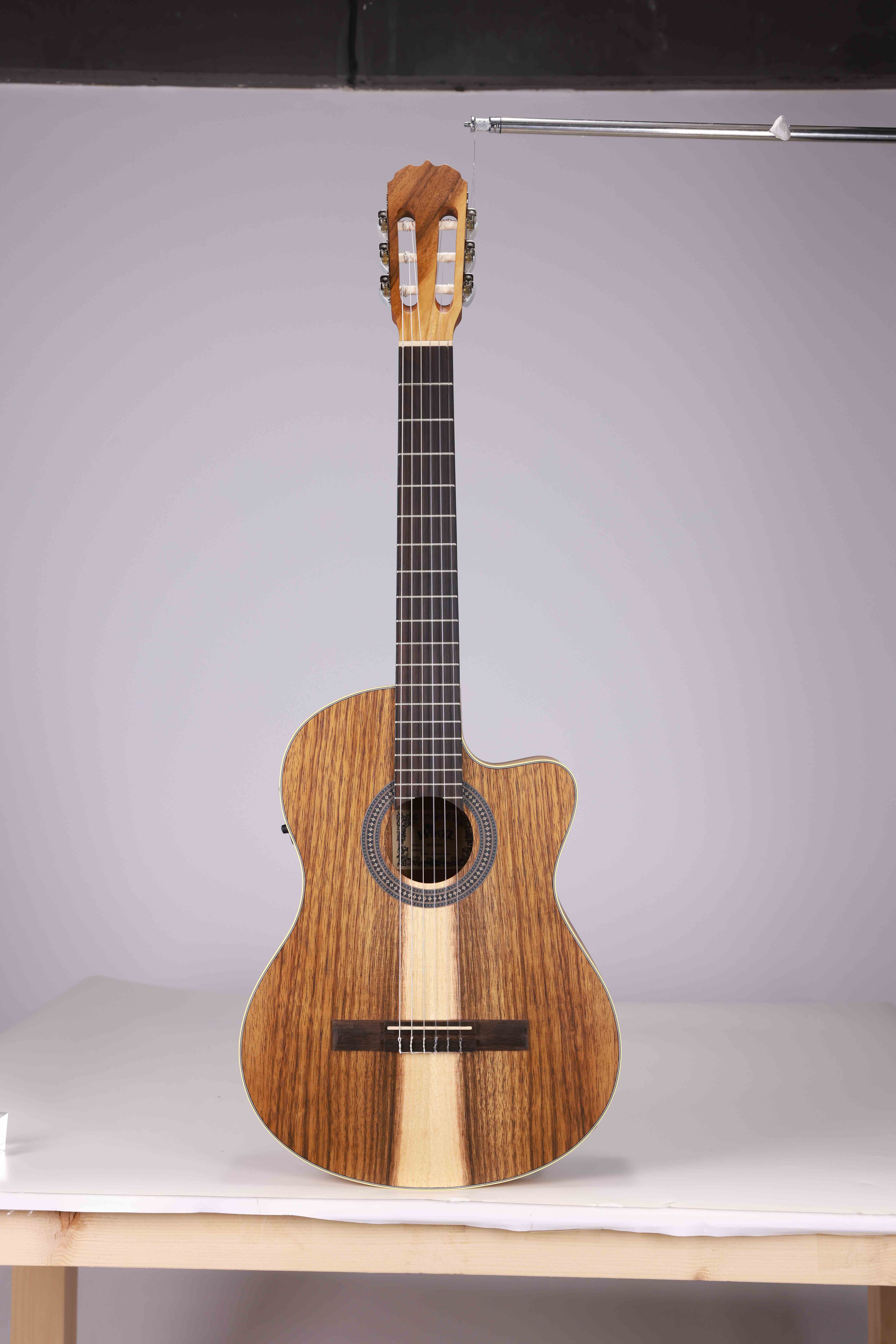 WCG604CE Классическая гитара Winzz Exotic Material, 39 дюймов, сделано в Индонезии