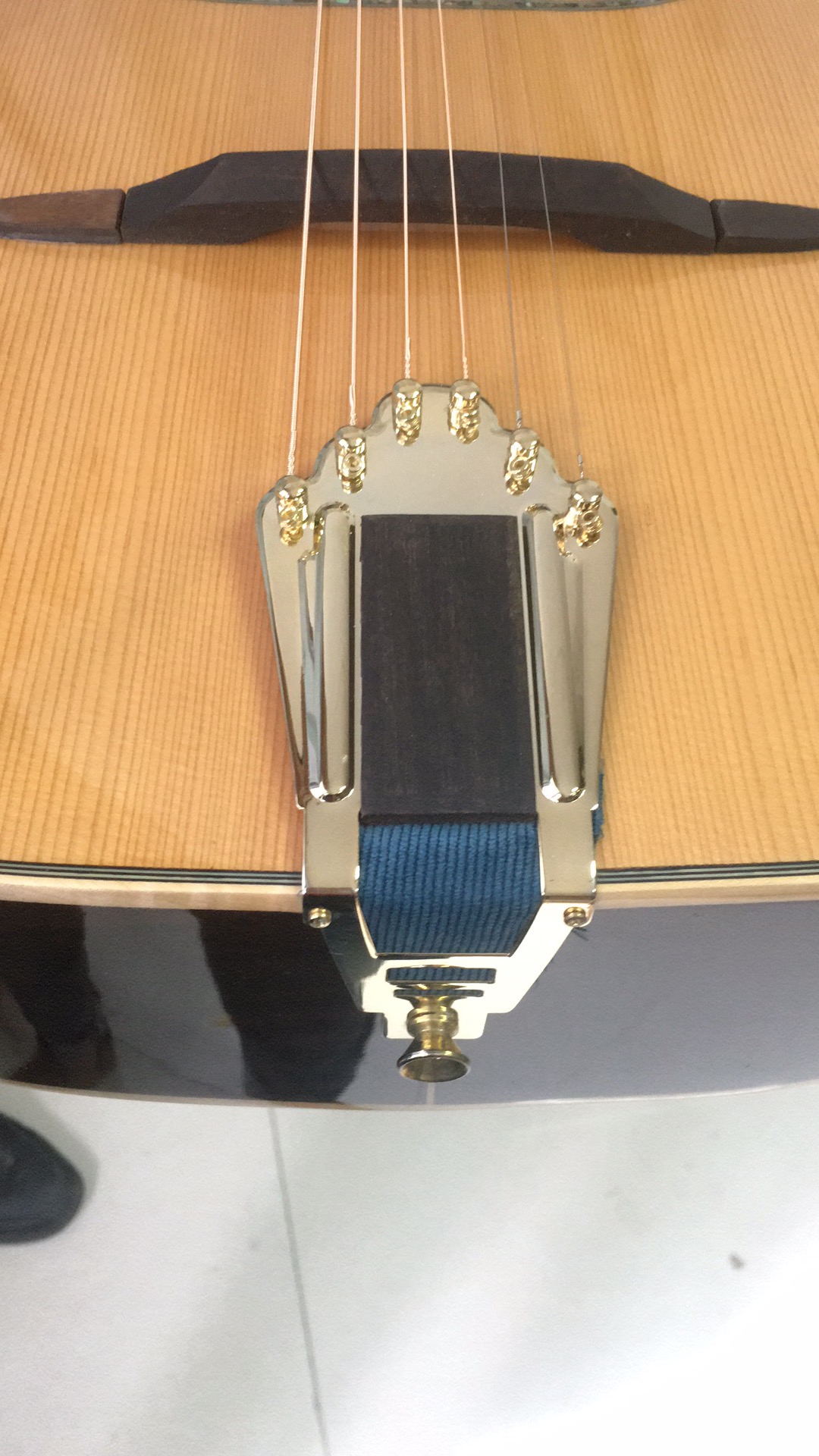 Цыганская джазовая гитара с верхом из кедра D или овальным отверстием (AGJ60)