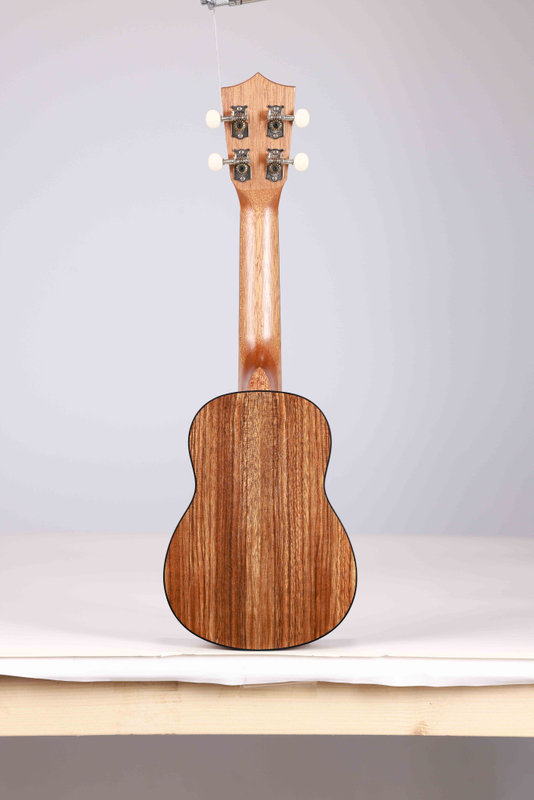AU603-23 ​​Winzz Quality Concert Koa (белое волокно), фанерная 23-дюймовая гавайская гитара, сделано в Индонезии