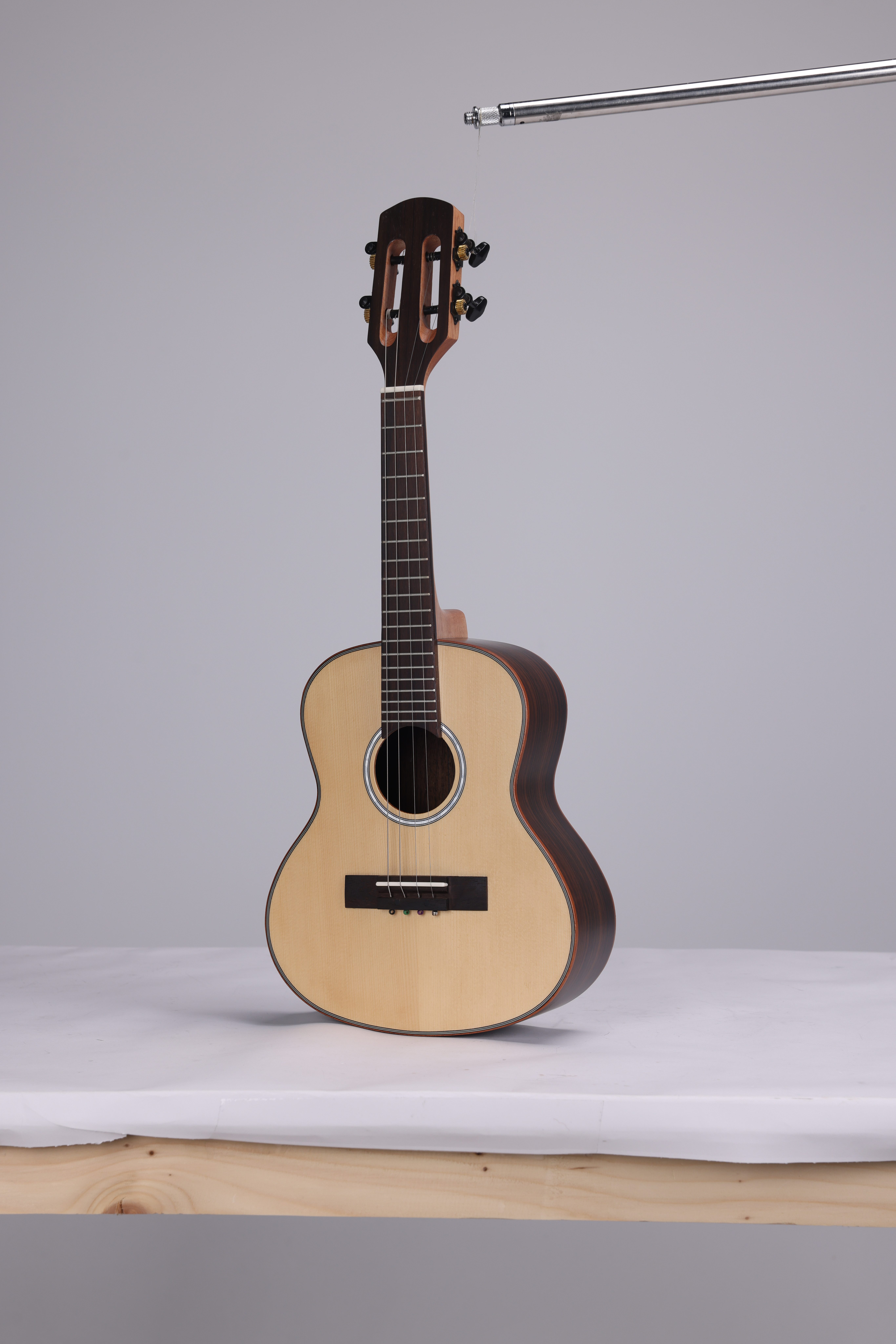 23-дюймовая гитара Cavaquinhos с верхом из твердой ели CG18