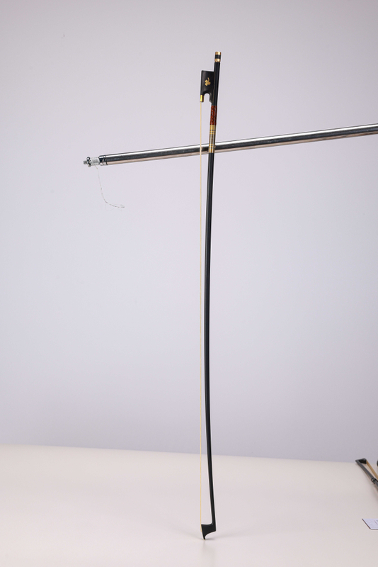 Студенческий смычок для скрипки из углеродного волокна с эбеновой лягушкой и ушками (WV885C)