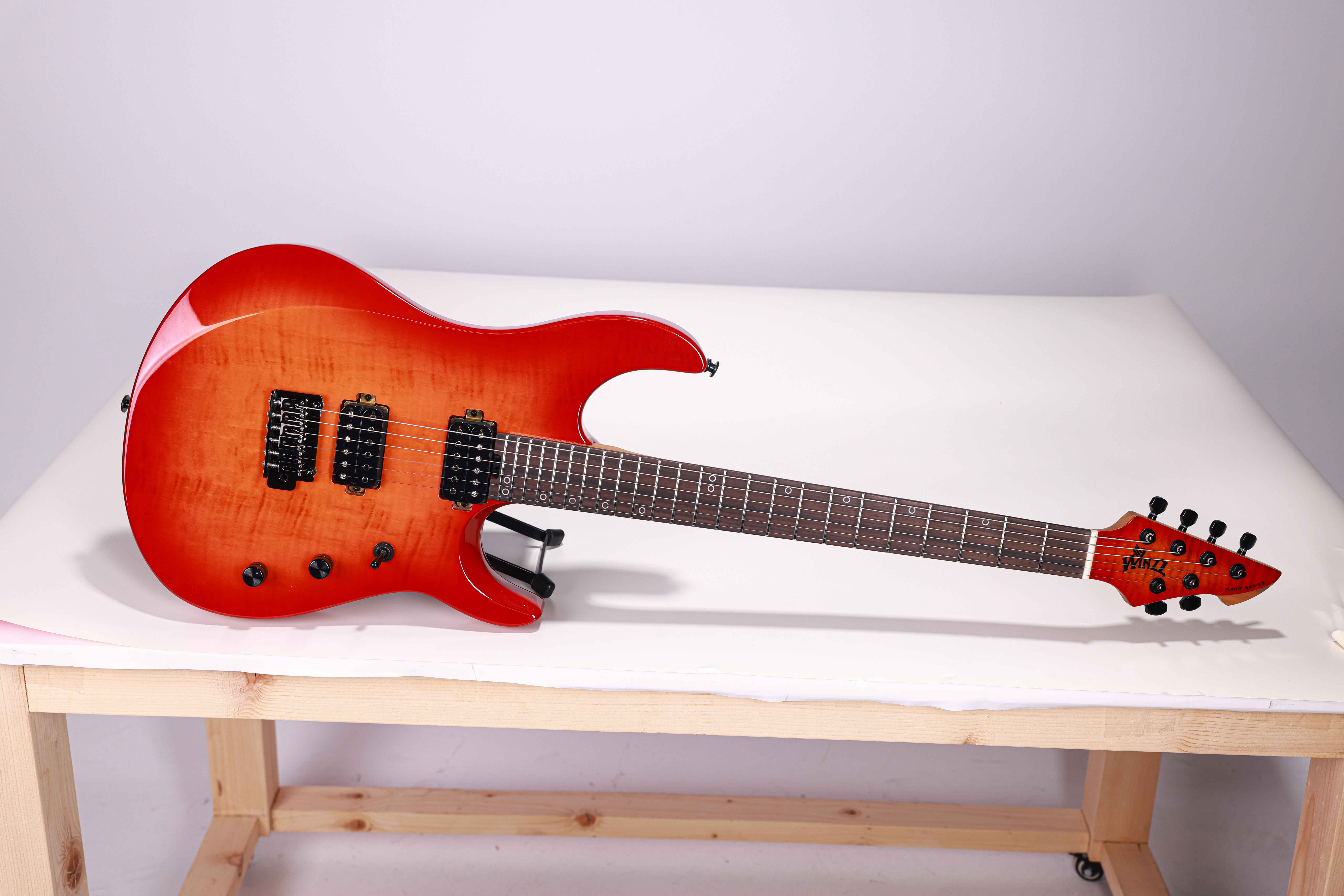 WOS150-24-MF WINZZ NEW Design Orbit Pro Series C+D Neck Profile 6-струнная электрогитара