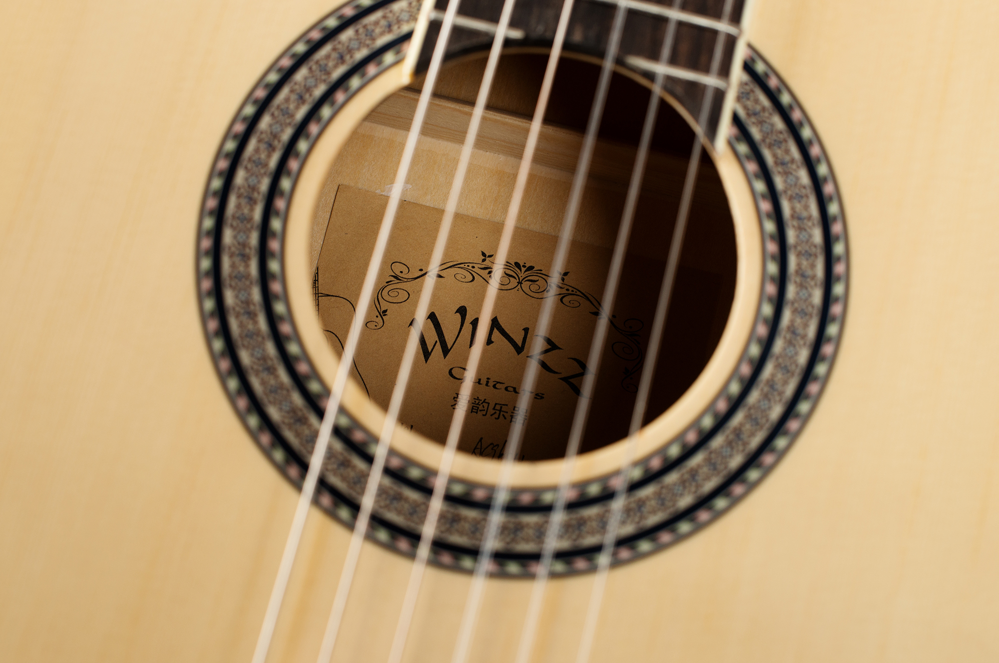 Оптовая 39-дюймовая классическая гитара для начинающих (AC965H)