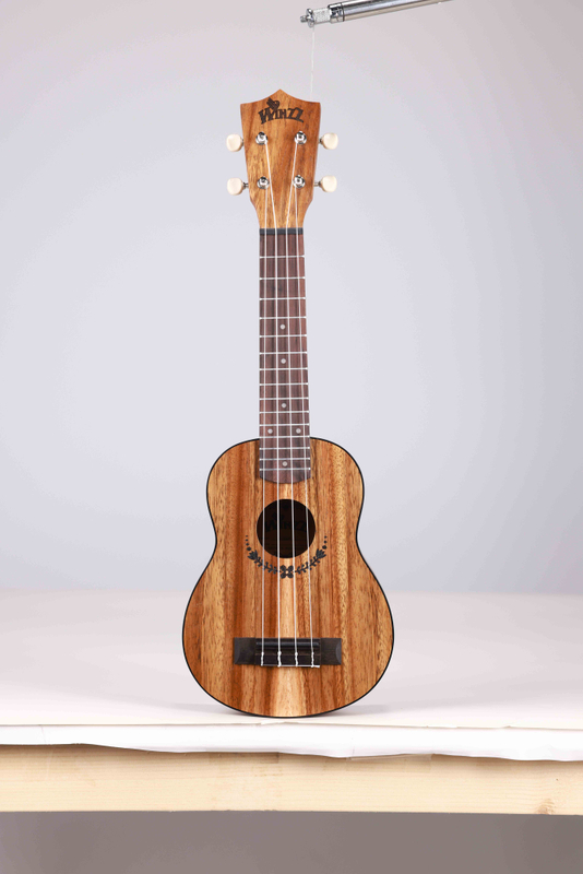 AU603-23 ​​Winzz Quality Concert Koa (белое волокно), фанерная 23-дюймовая гавайская гитара, сделано в Индонезии